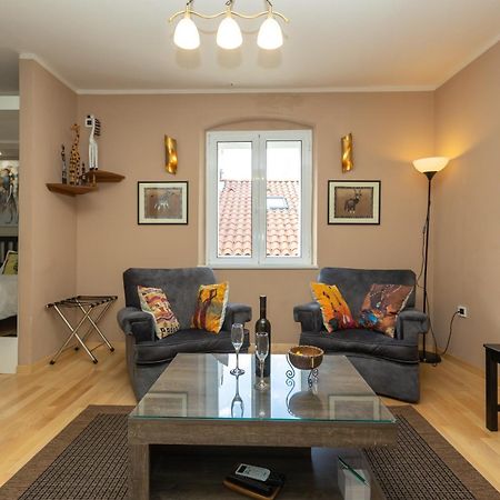 Africa Room Old Town - Ζαντάρ Εξωτερικό φωτογραφία
