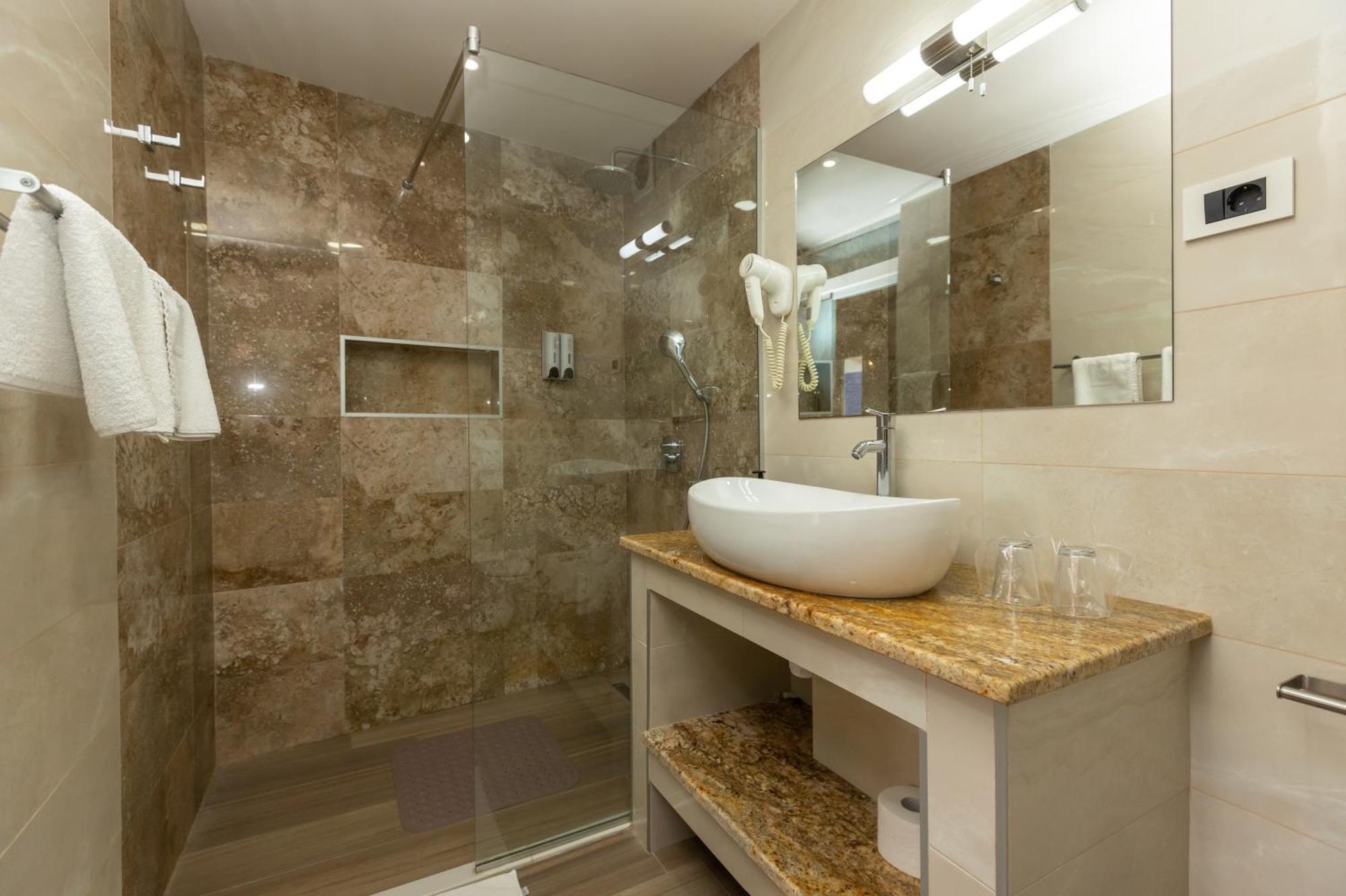 Africa Room Old Town - Ζαντάρ Εξωτερικό φωτογραφία